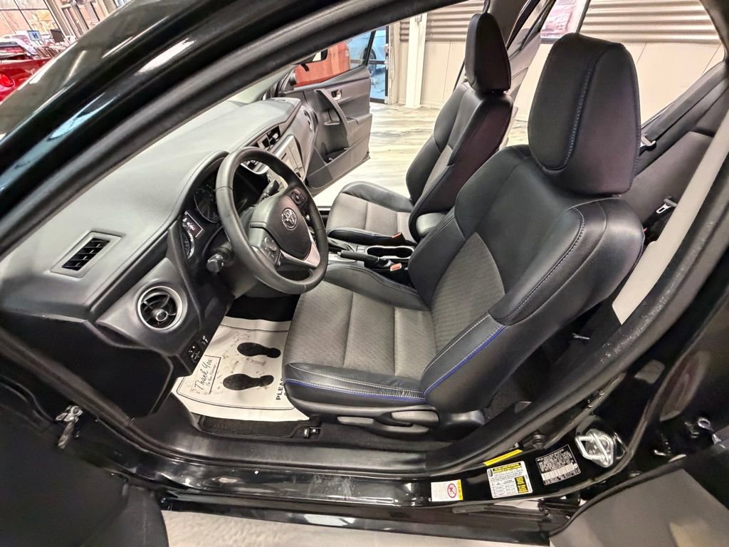 Used 2017 Toyota Corolla SE FWD image 50