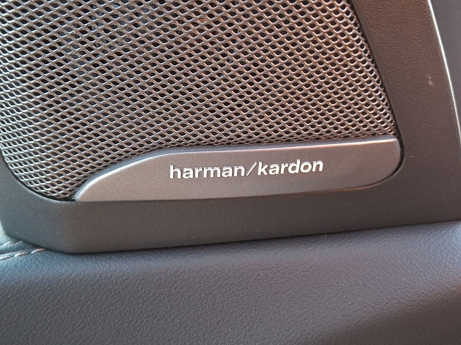 Used 2026 BMW X7 xDrive40i w/ M Sport Package image 26