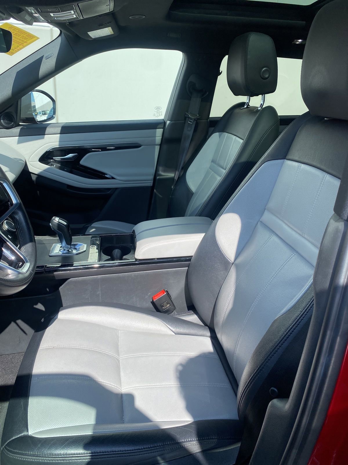 Used 2022 Land Rover Range Rover Evoque R-Dynamic S AWD/4WD image 6