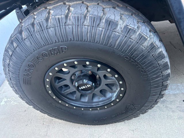 Used 2000 HUMMER H1 4-Door Wagon AWD/4WD image 5