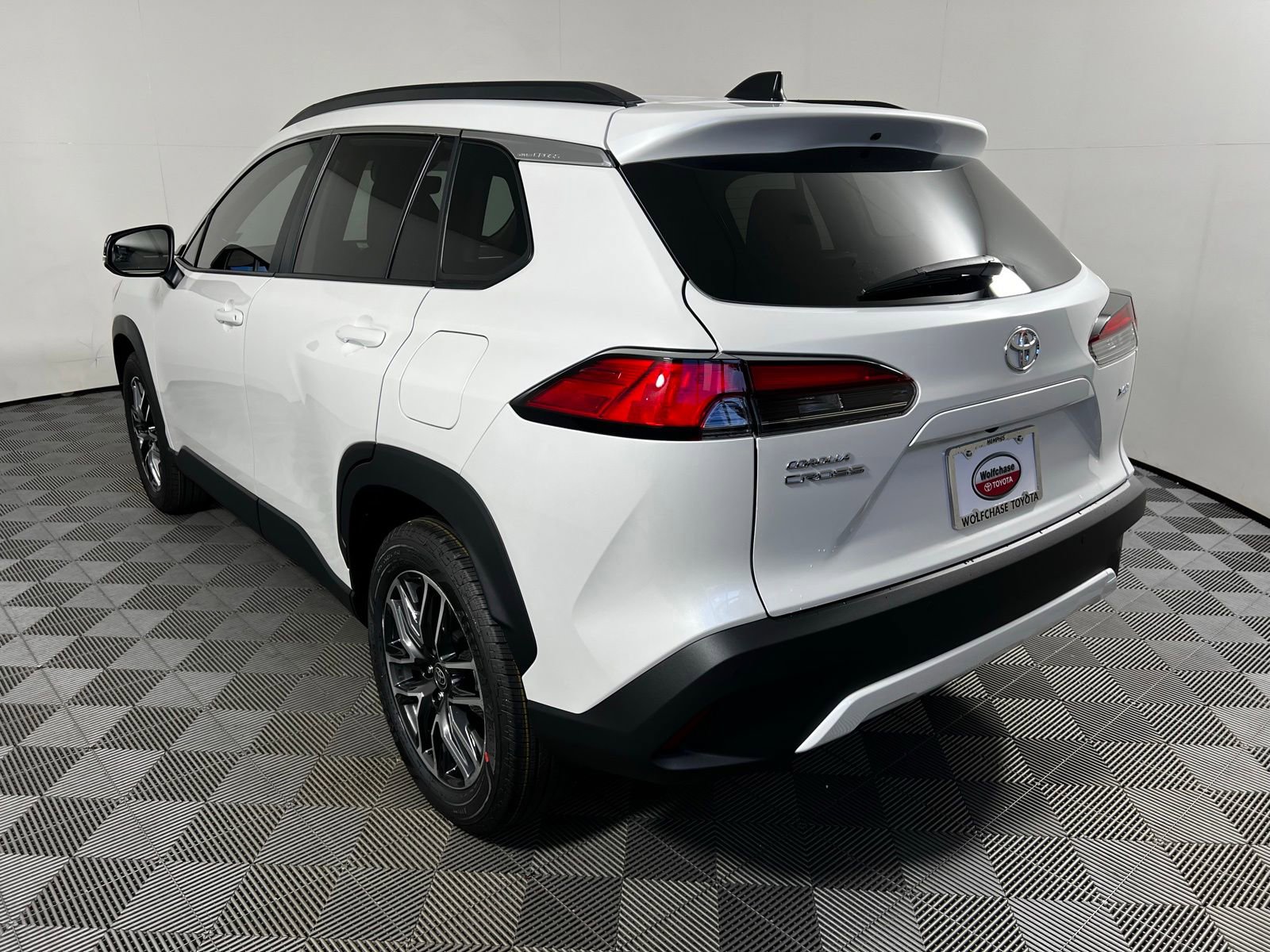 New 2026 Toyota Corolla Cross XLE AWD/4WD image 7