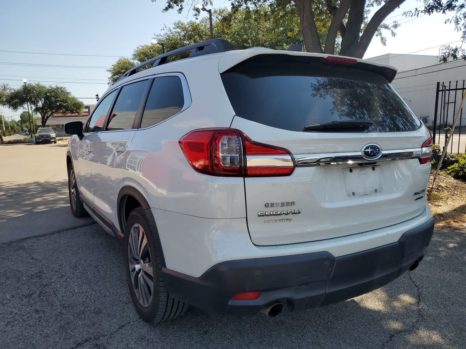 Used 2019 Subaru Ascent Limited AWD/4WD image 4