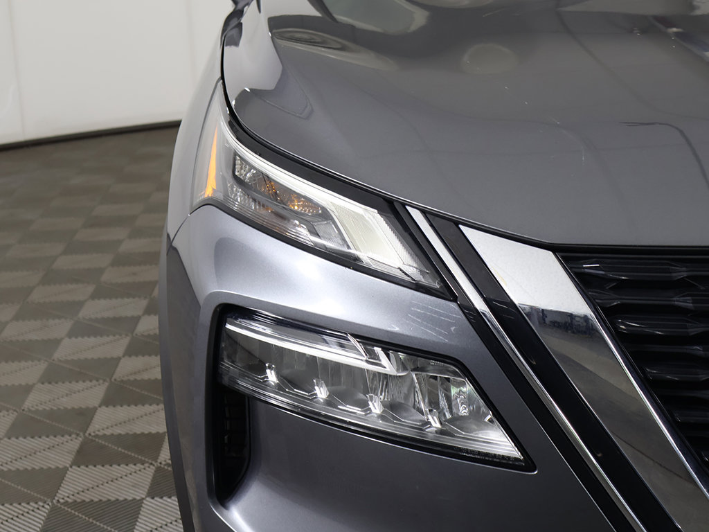 Used 2023 Nissan Rogue SV AWD/4WD image 11