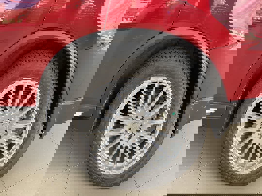 Used 2020 Nissan Rogue SL w/ Premium Package image 13