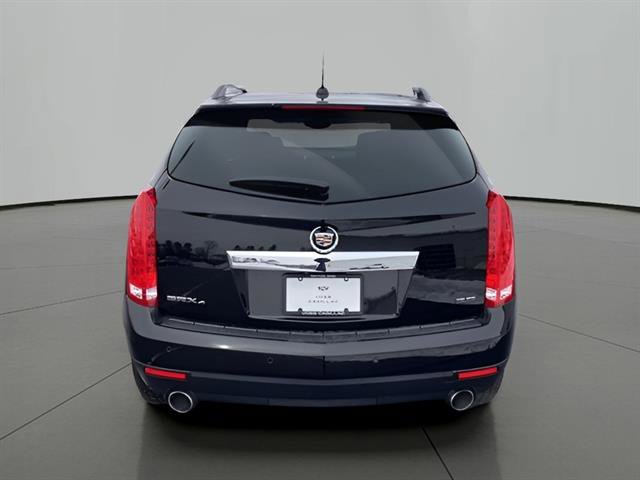 Used 2016 Cadillac SRX Luxury image 4