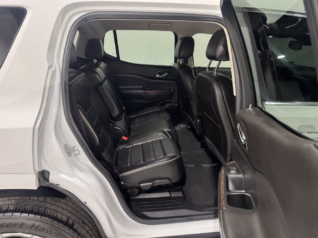 Used 2023 GMC Acadia Denali FWD image 23