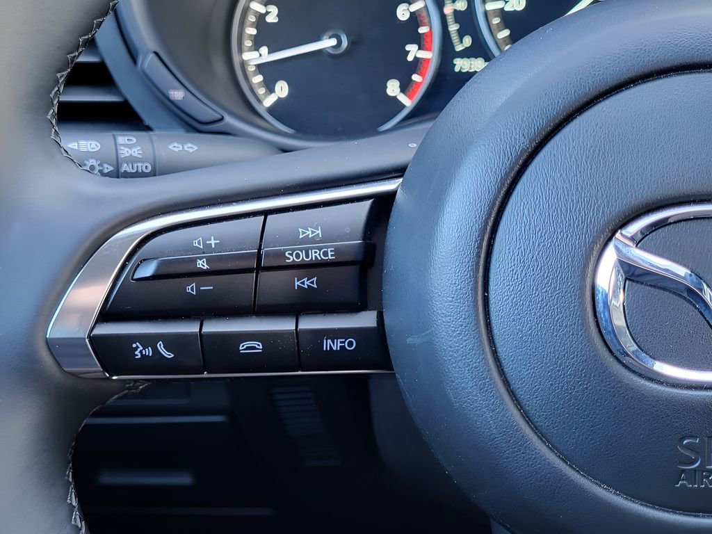 Used 2025 MAZDA MAZDA3 s image 24