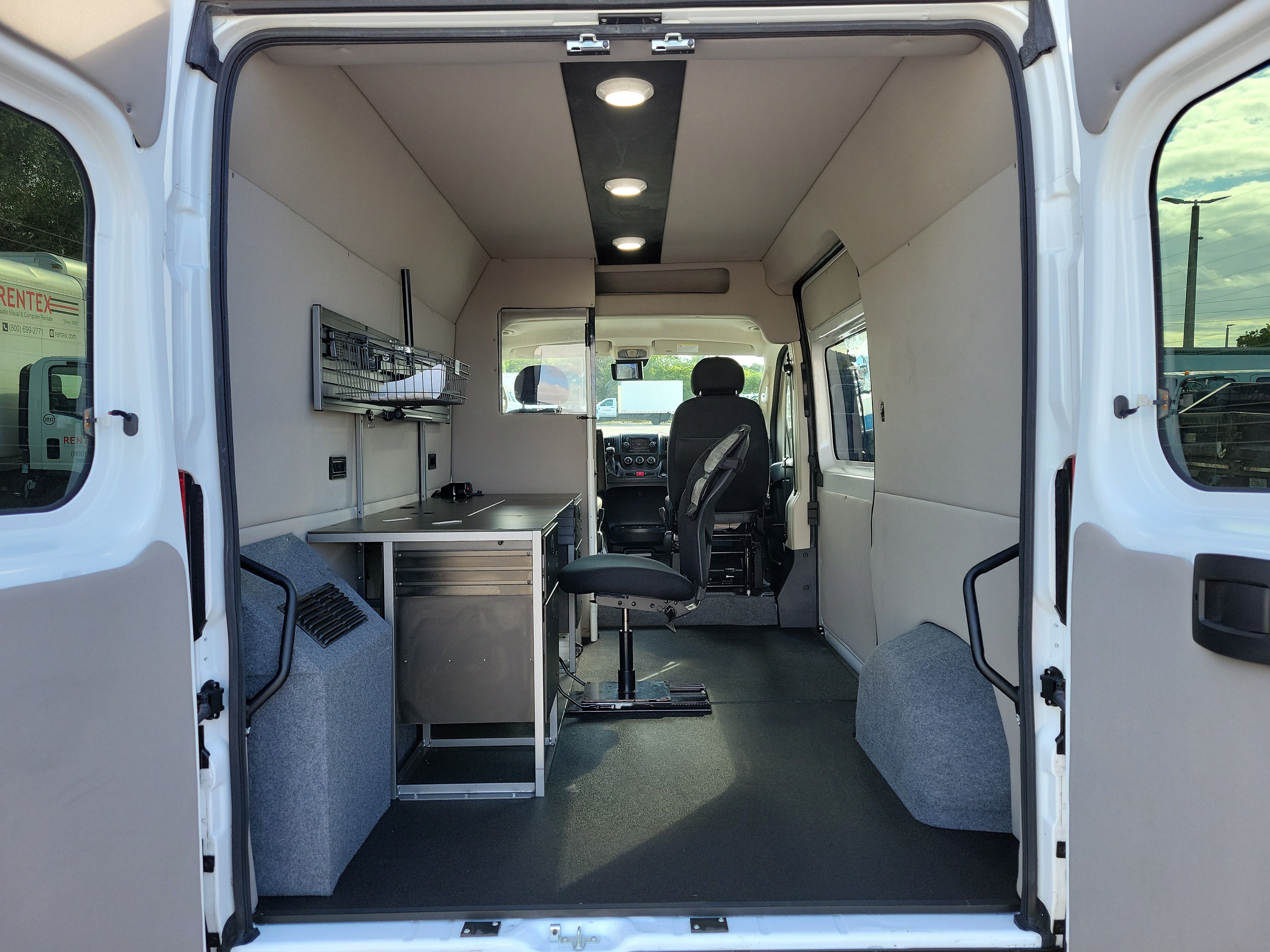 Used 2021 RAM ProMaster 1500 FWD image 12