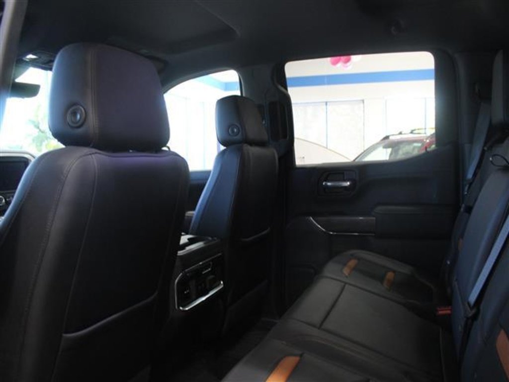 Used 2019 GMC Sierra 1500 AT4 w/ AT4 Premium Package image 32