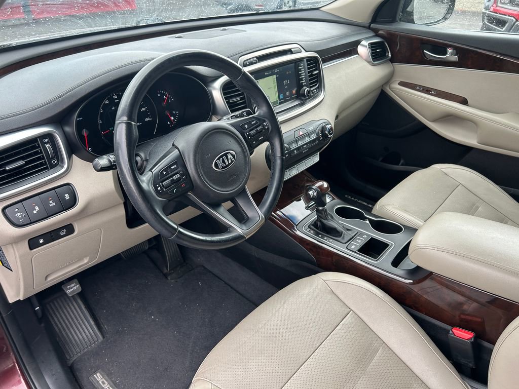Used 2016 Kia Sorento EX w/ EX Touring Package AWD/4WD image 26