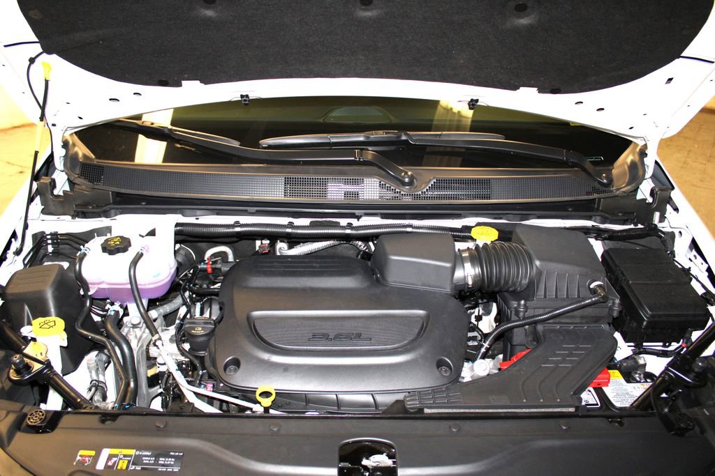 New 2026 Chrysler Voyager LX image 39