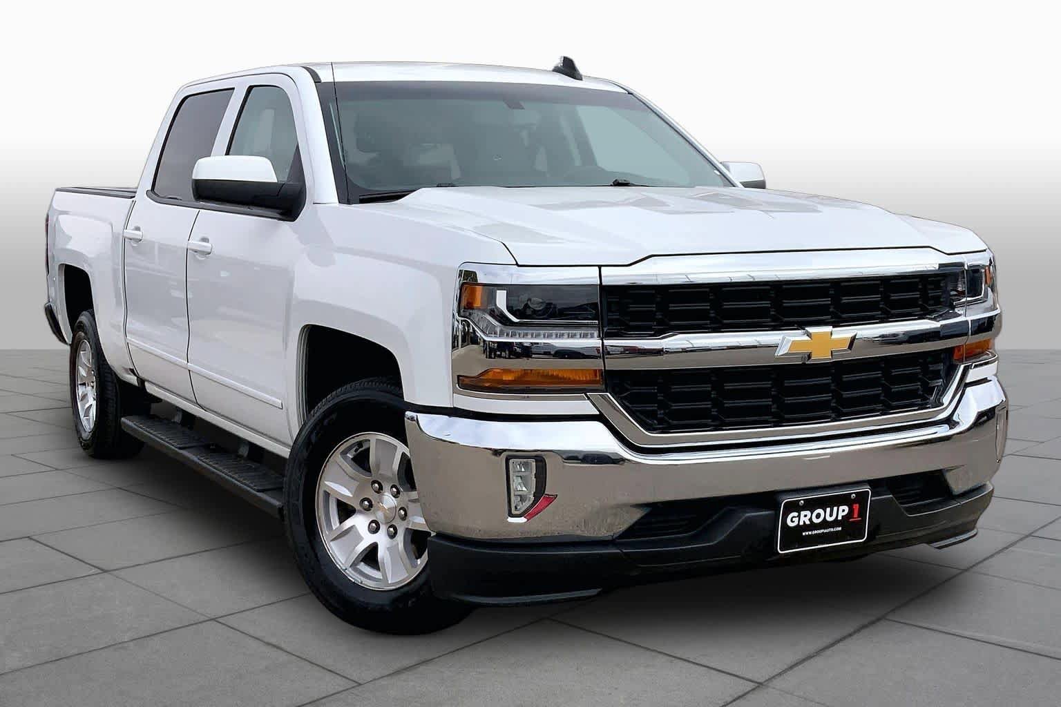 Used 2018 Chevrolet Silverado 1500 LT w/ Texas Edition RWD image 3
