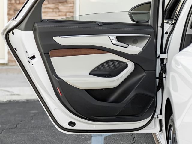 New 2026 Audi A6 Premium Plus AWD/4WD image 26