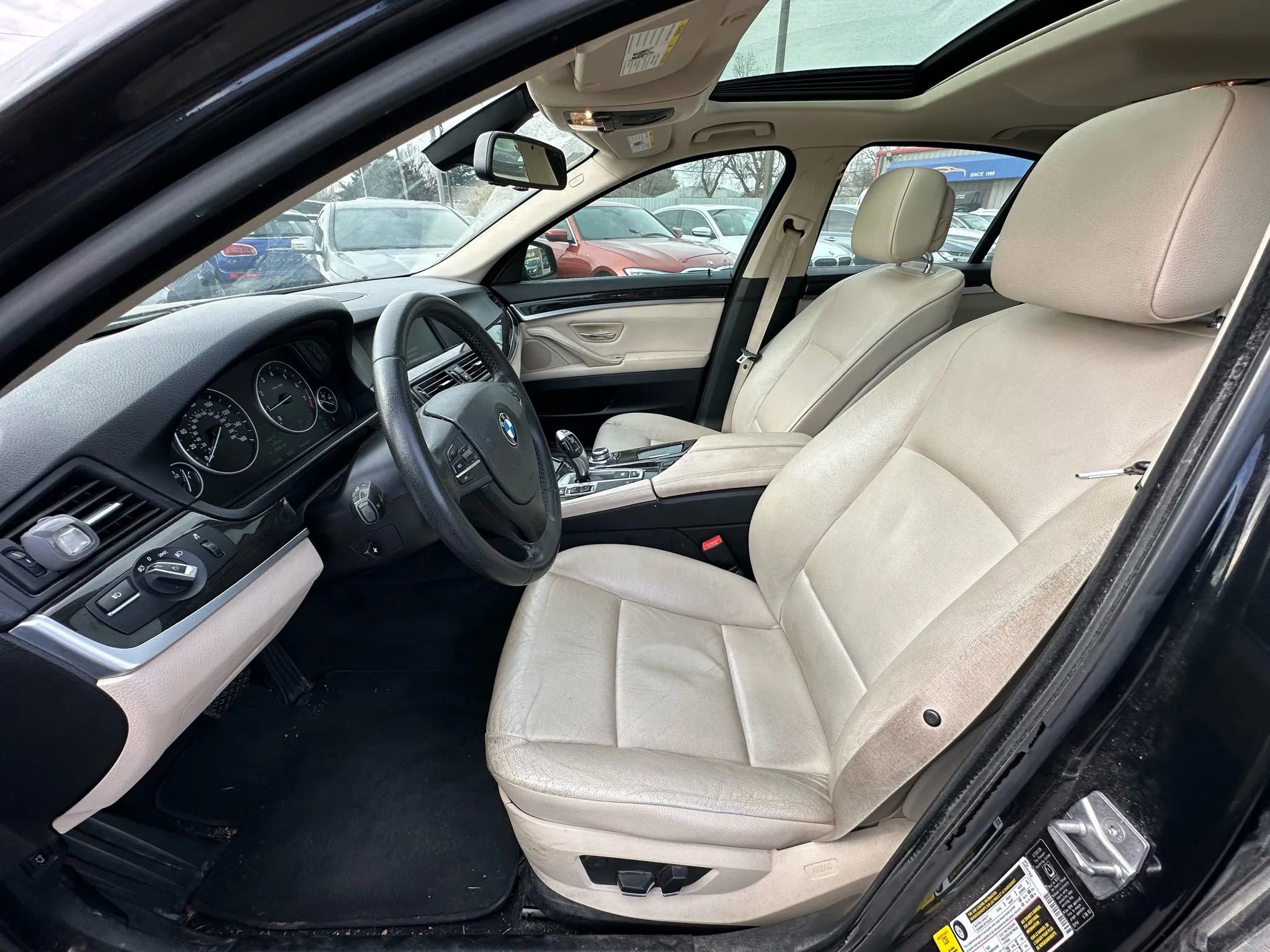 Used 2012 BMW 528i Sedan RWD image 10