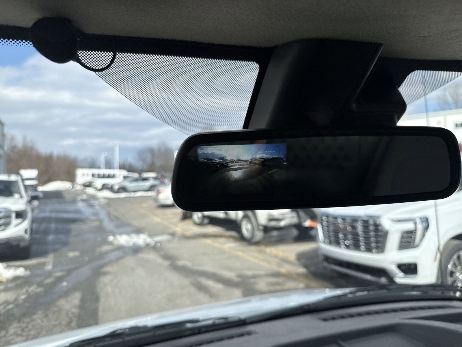 Used 2025 Chevrolet Express 2500 Extended w/ Communications Package image 17