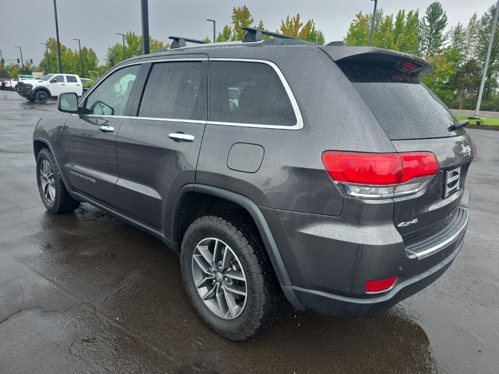 Used 2018 Jeep Grand Cherokee Limited AWD/4WD image 3