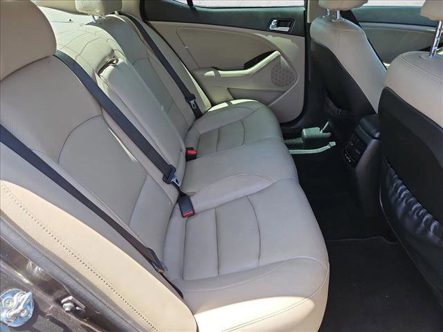 Used 2015 Kia Optima EX FWD image 25