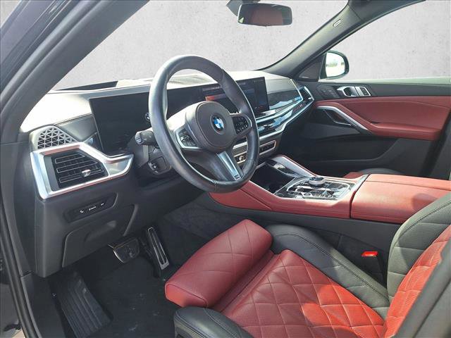 Used 2025 BMW X6 xDrive40i w/ Executive Package AWD/4WD image 9