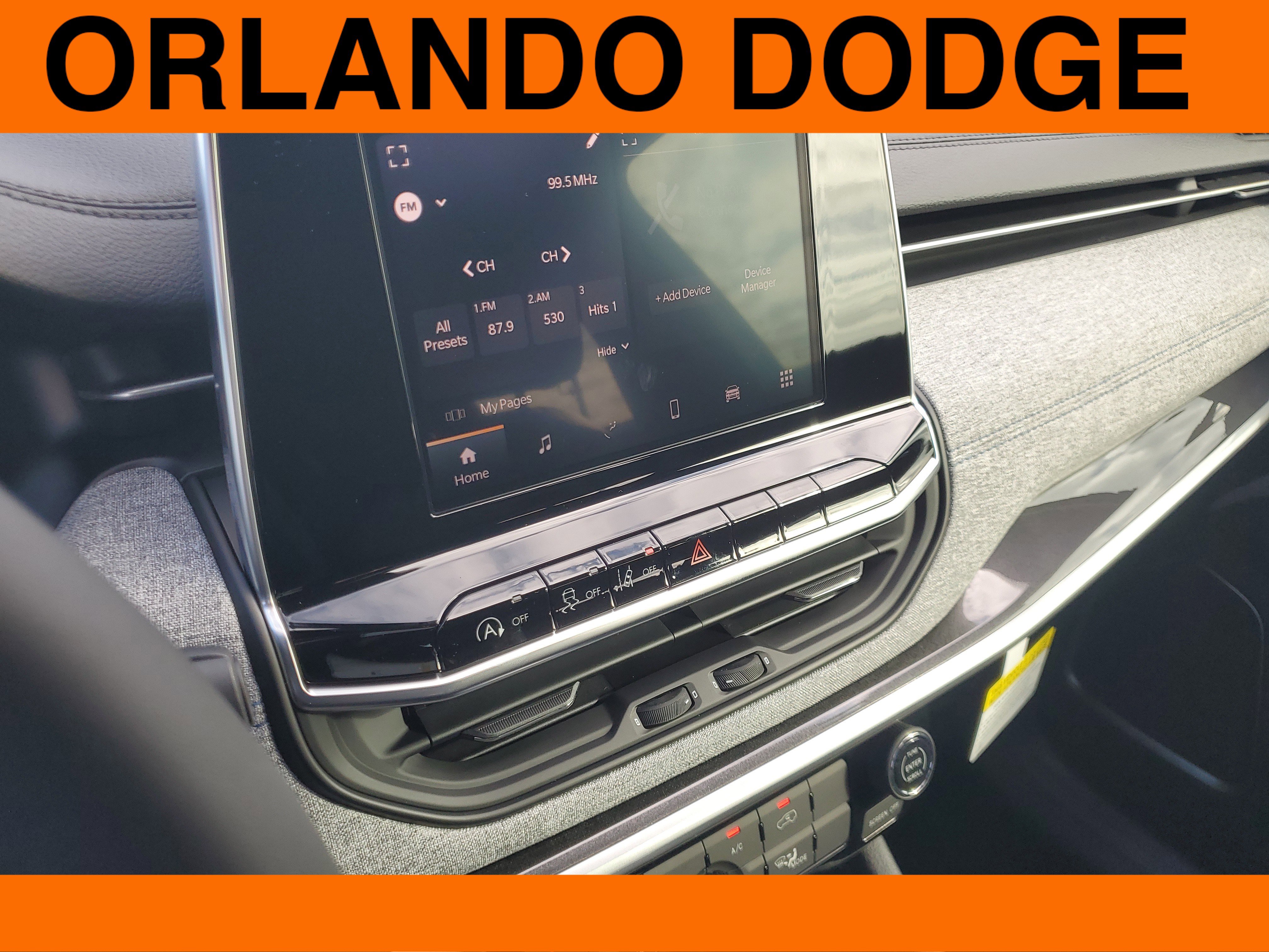 New 2026 Jeep Compass Latitude image 17