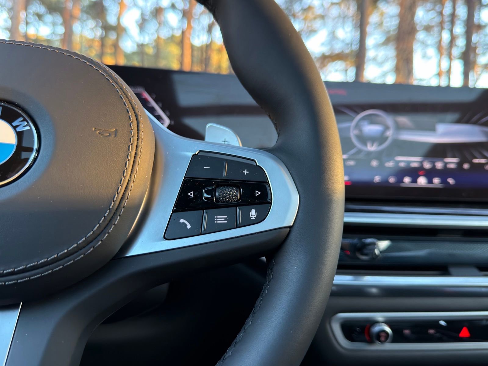 New 2026 BMW X7 xDrive40i w/ M Sport Package image 26