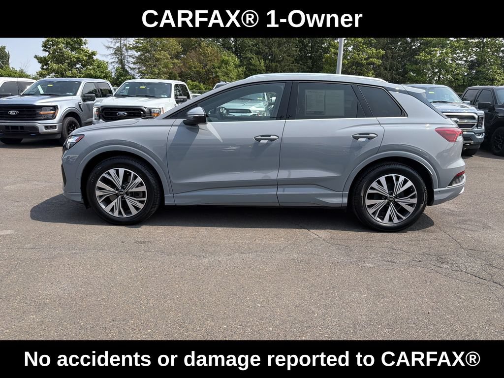 Used 2023 Audi Q4 e-tron Premium Plus w/ Premium Plus RWD image 3