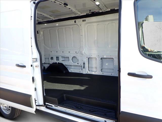 New 2026 Ford Transit 250 148 Medium Roof Extended AWD image 8