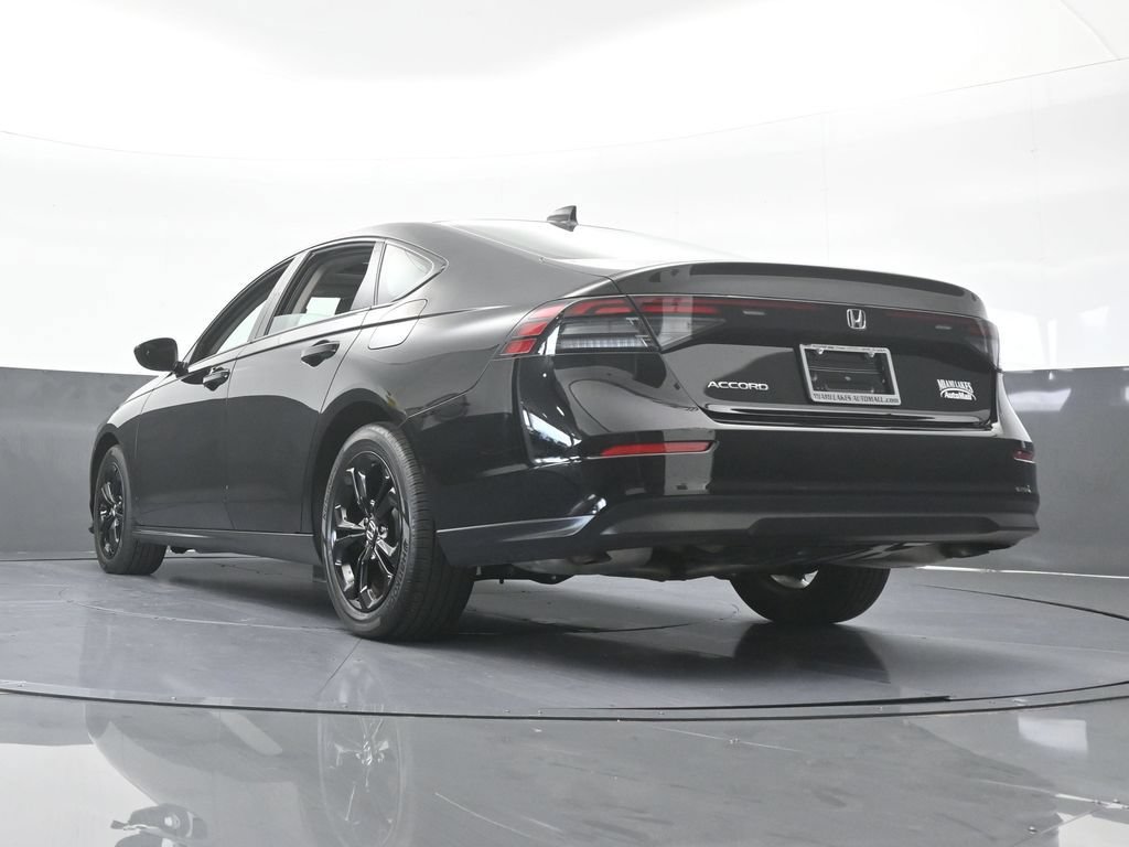 Used 2025 Honda Accord SE image 57