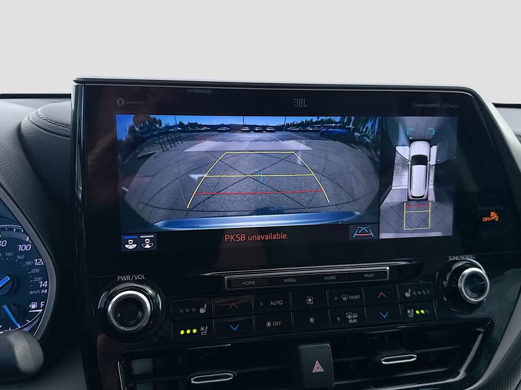 Used 2022 Toyota Highlander Limited FWD image 15