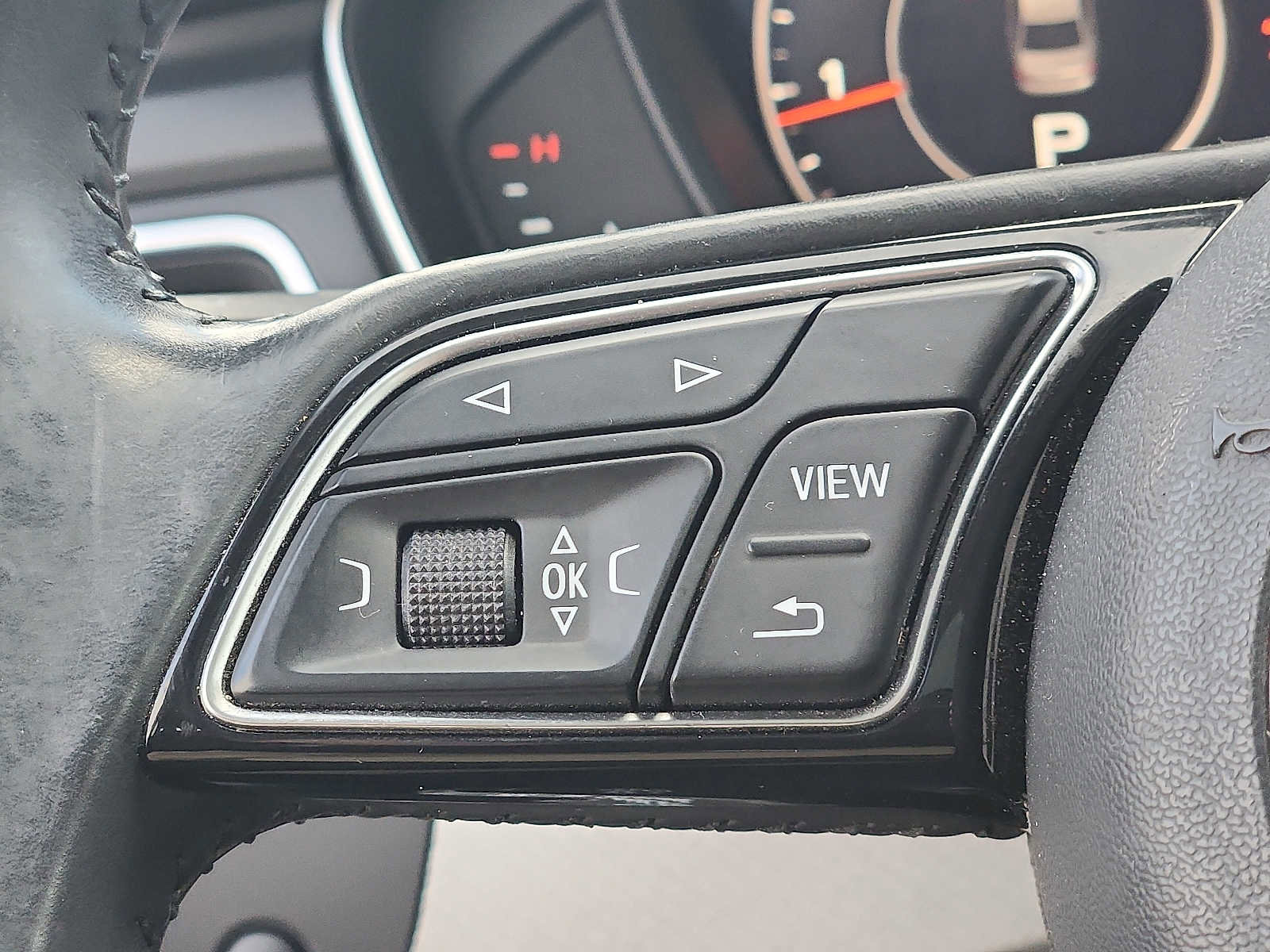 Used 2017 Audi A4 2.0T Premium Plus w/ Premium Plus Package image 21