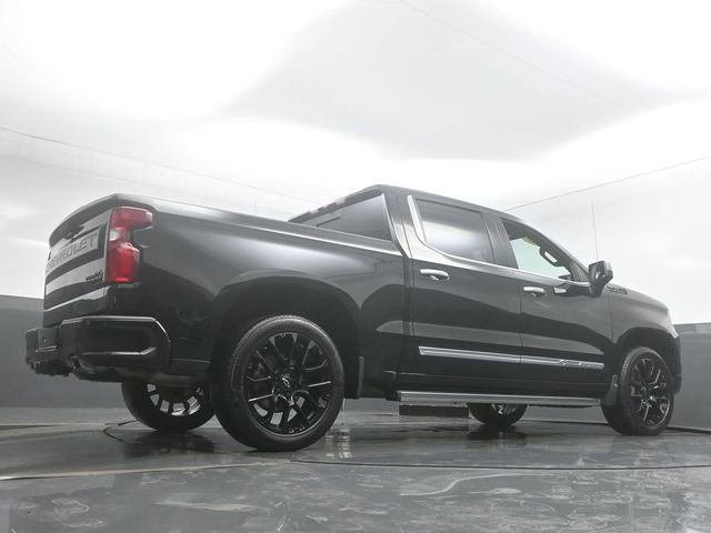 Used 2023 Chevrolet Silverado 1500 High Country w/ High Country Premium Package image 30