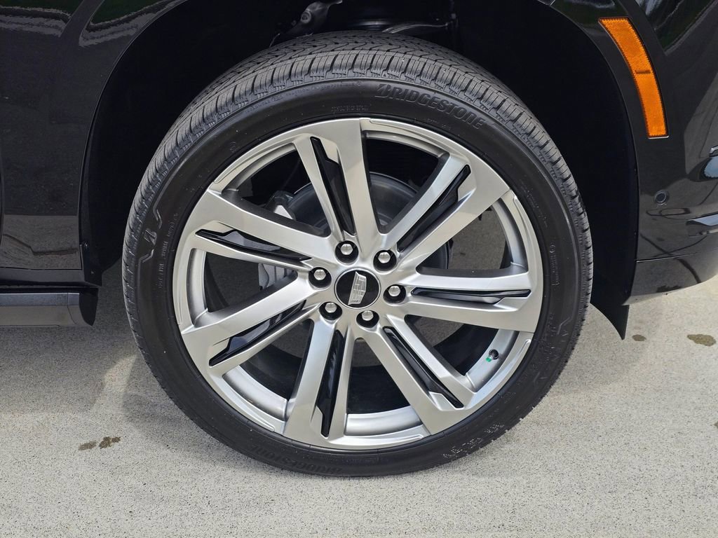 New 2026 Cadillac Escalade ESV Sport AWD/4WD image 9