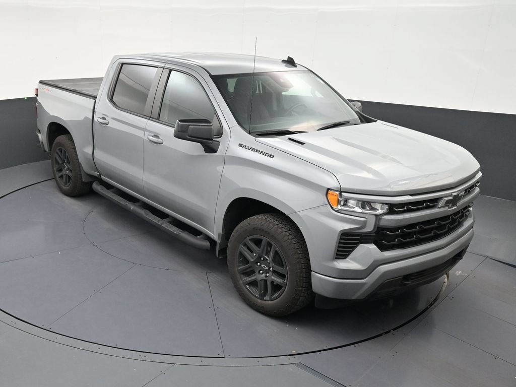 Used 2025 Chevrolet Silverado 1500 RST w/ LPO, Dark Essentials Package AWD/4WD image 18
