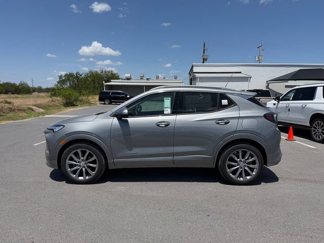 New 2026 Buick Encore GX Avenir w/ Avenir Technology Package FWD image 8