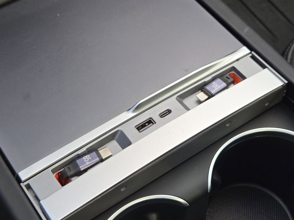 Used 2025 Tesla Model 3 Long Range image 21