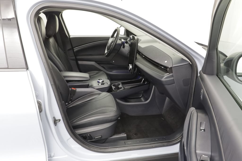 Used 2024 Ford Mustang Mach-E Premium AWD/4WD image 20