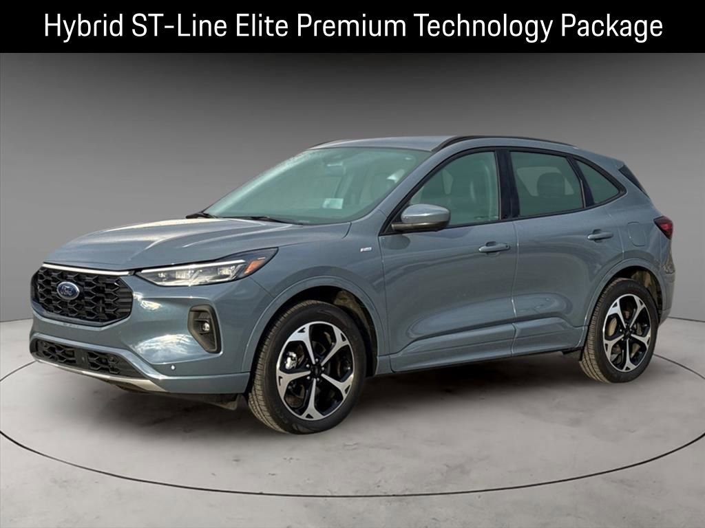 Used 2025 Ford Escape ST-Line Elite w/ Premium Technology Package image 2