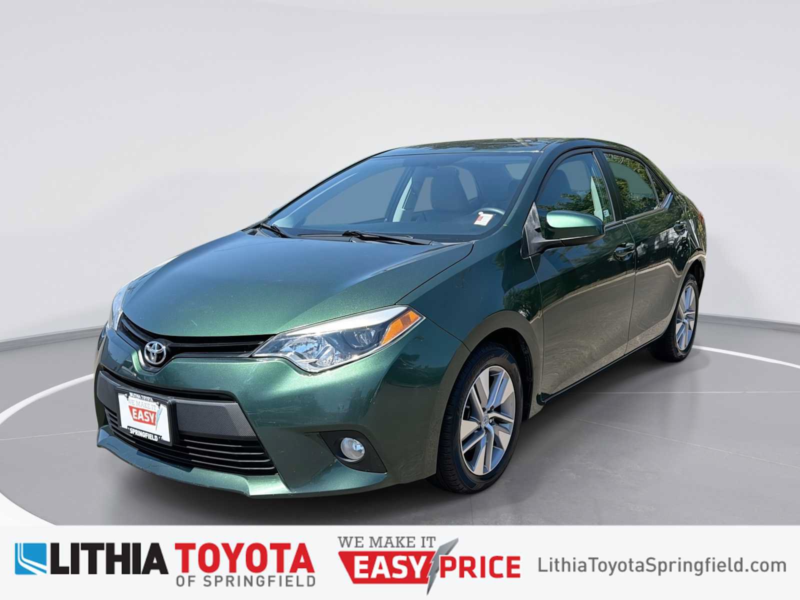 Used 2014 Toyota Corolla LE FWD image 1