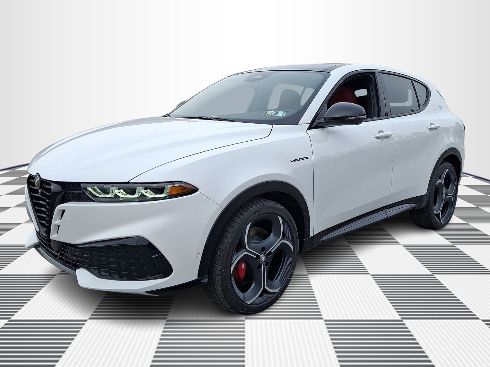 New 2026 Alfa Romeo Tonale w/ Quick Order Package 23H Volce AWD/4WD image 6