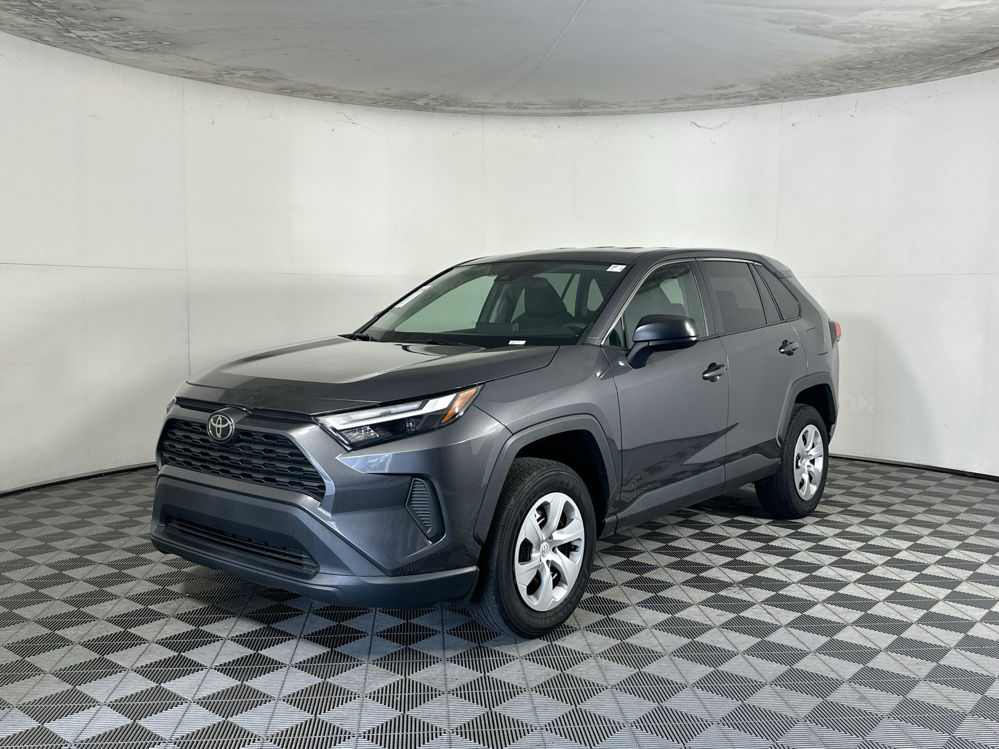 Certified 2024 Toyota RAV4 LE FWD image 7