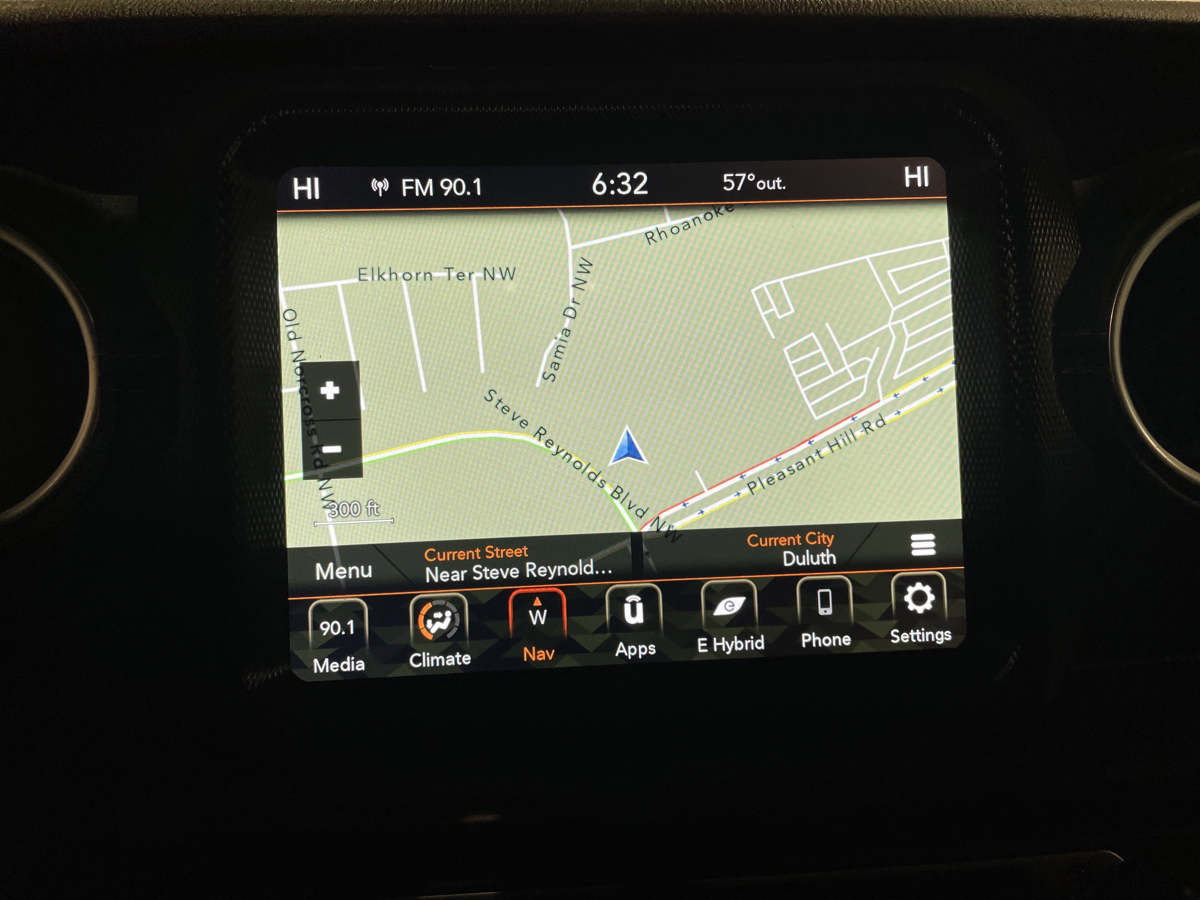 Used 2022 Jeep Wrangler Unlimited Sahara w/ Cold Weather Group image 26