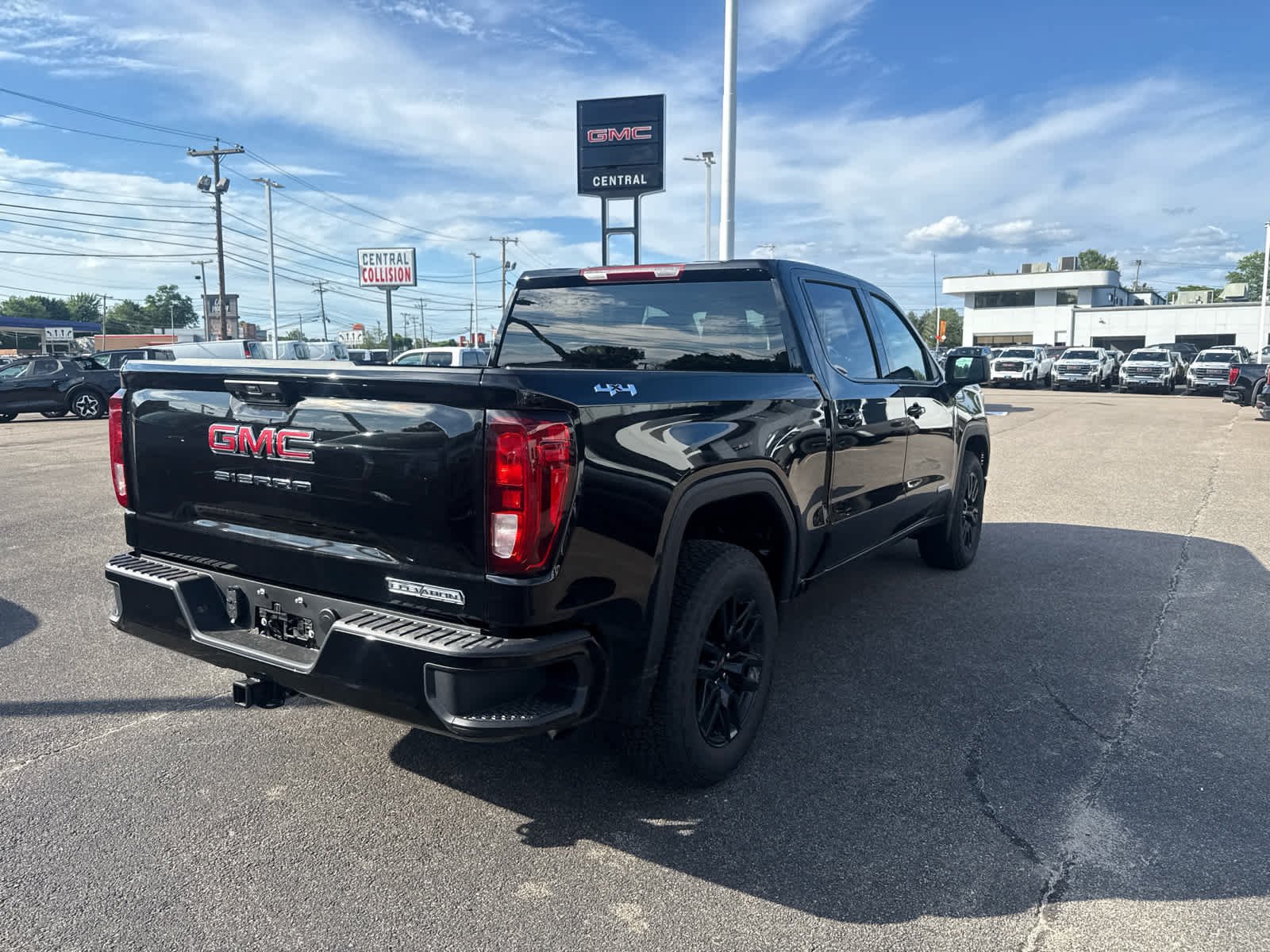 New 2026 GMC Sierra 1500 Elevation AWD/4WD image 5