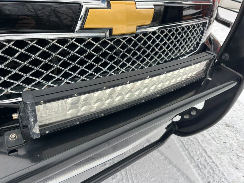 Used 2013 Chevrolet Avalanche LT w/ Suspension Package, Off-Road image 10