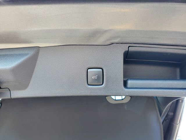 Used 2024 Ford Escape Platinum w/ Premium Technology Package image 28