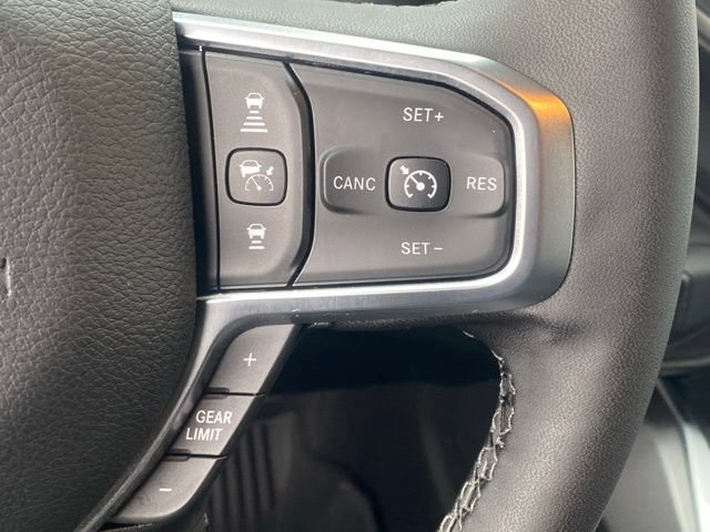 New 2026 RAM 2500 Big Horn AWD/4WD image 18