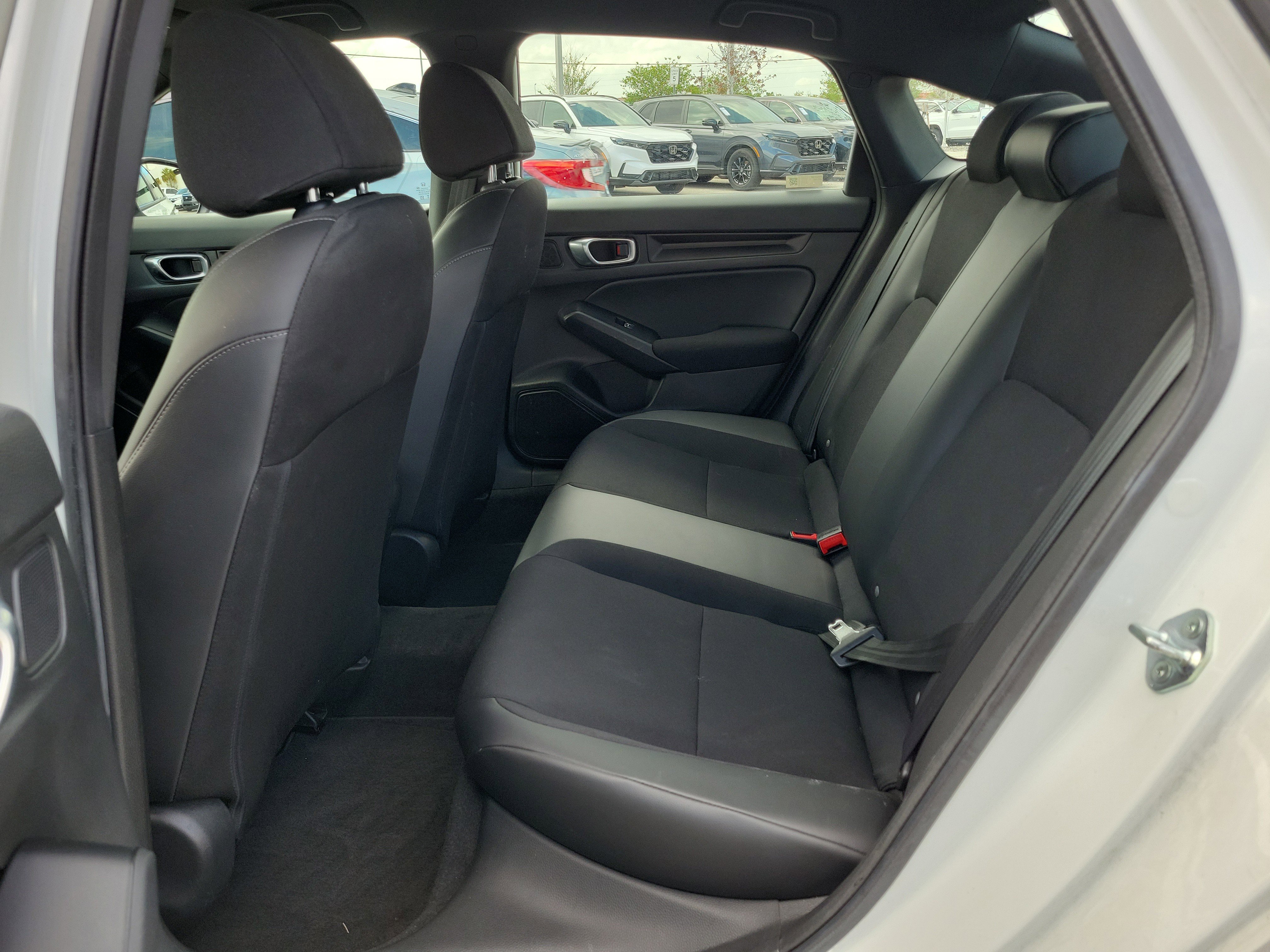 Used 2023 Honda Civic Sport image 12
