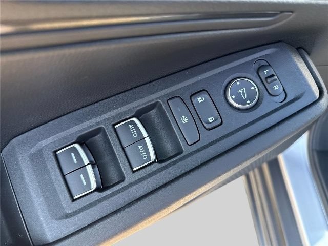 Certified 2025 Honda Accord LX image 17