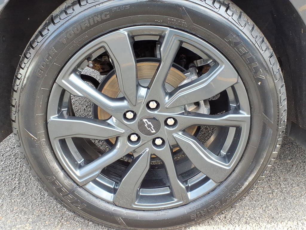 Certified 2023 Chevrolet Equinox RS w/ LPO, Floor Liner Package image 9