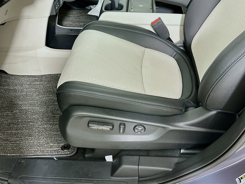 New 2026 Honda Odyssey Elite image 9