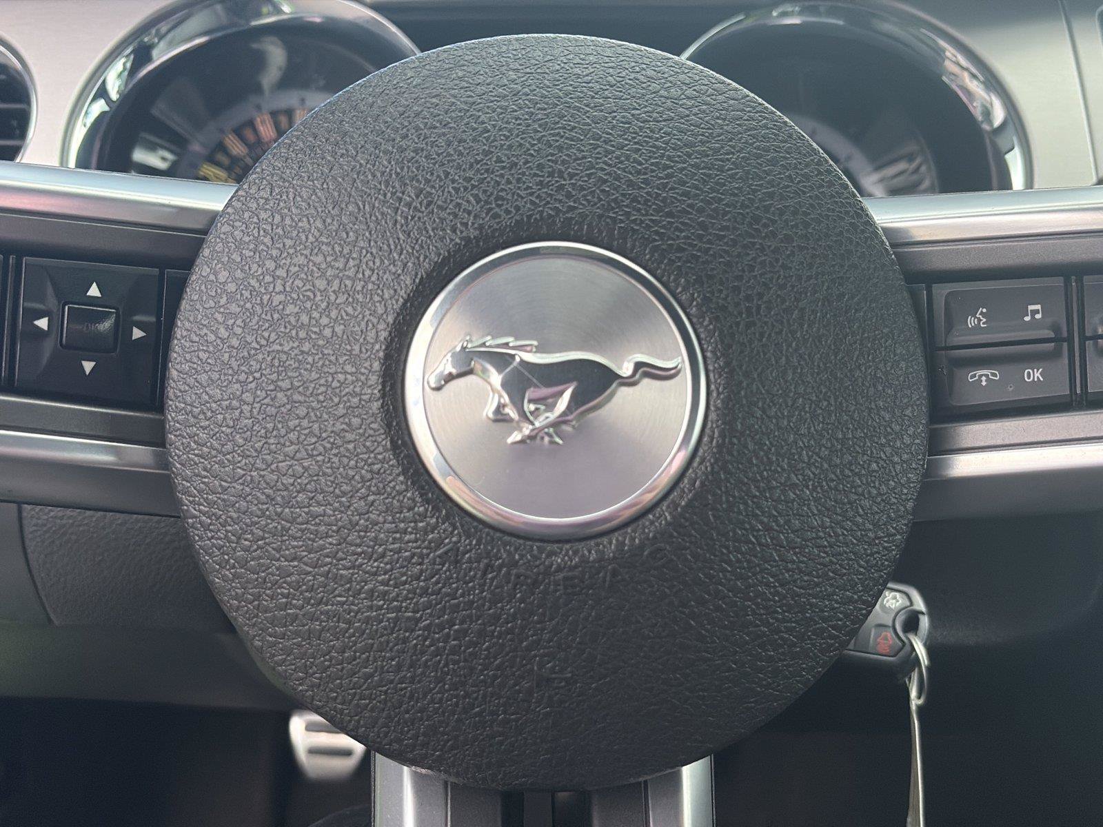 Used 2013 Ford Mustang GT Premium w/ GT Coupe Accessory Pkg 5 RWD image 37
