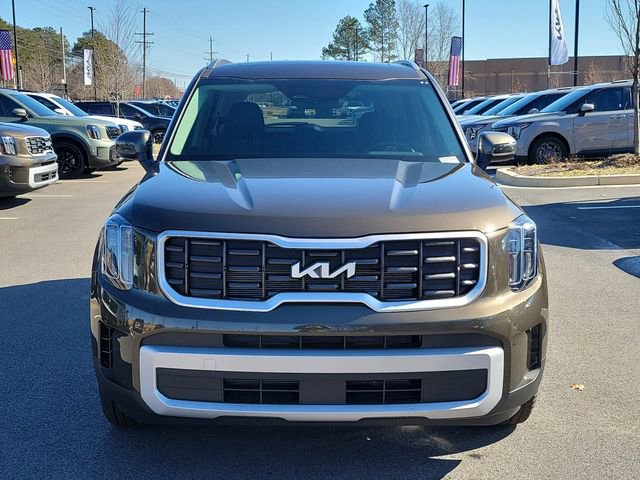 New 2025 Kia Telluride S image 2